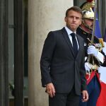 Francia.- Francia se encamina a una nueva crisis política con Macron cada vez más debilitado