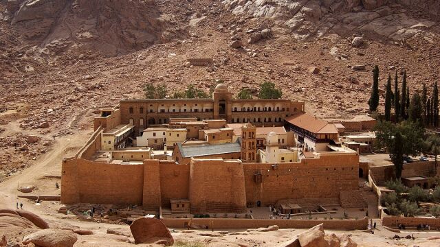 El Monte Sinaí, uno de los lugares más sagrados del mundo, se convertirá en un macro complejo turístico de lujo en Egipto
