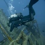 Así es el barco hundido en la costa de Tenerife que atrae a miles de turistas cada año