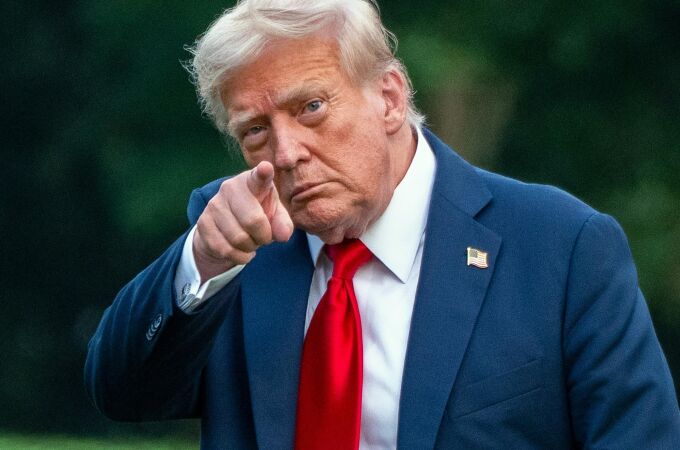 Economía.- Trump insta a la UE a imponer aranceles de hasta el 100% a China e India para que obliguen a Putin a negociar