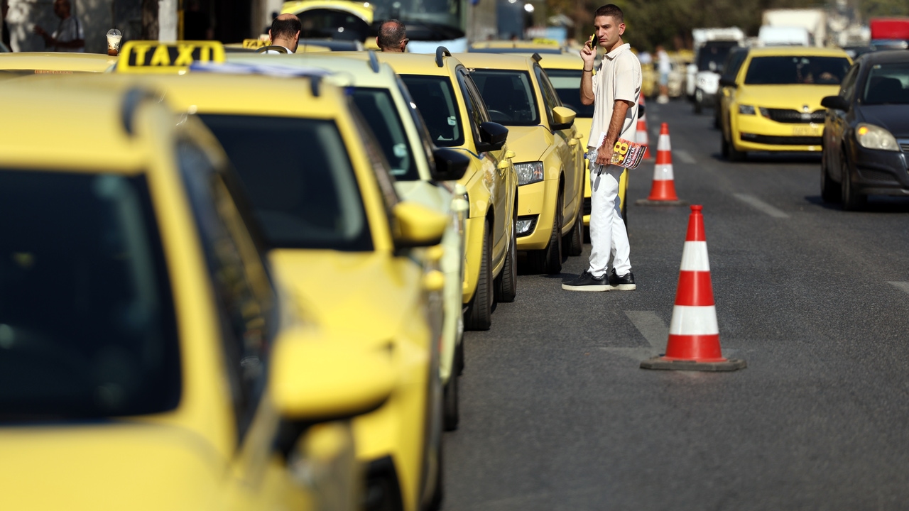 6.000 euros de multa para un taxista "pirata" que operaba en Formentera