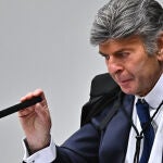 El tercer juez del caso Bolsonaro pide anular el proceso por "incompetencia" del Supremo