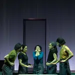 Elenco de Sarabela Teatro en 'El dragón de oro'