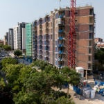 Fase final de la última promoción de pisos en el ecobarrio de Puente de Vallecas