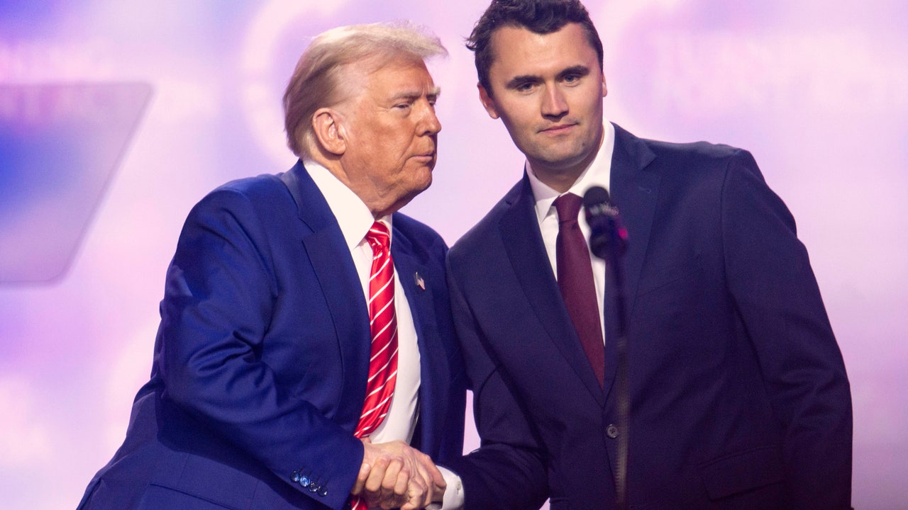 Donald Trump acusa a la "izquierda radical" del asesinato de Charlie Kirk y lo declara "mártir de la América moderna" en un comunicado oficial