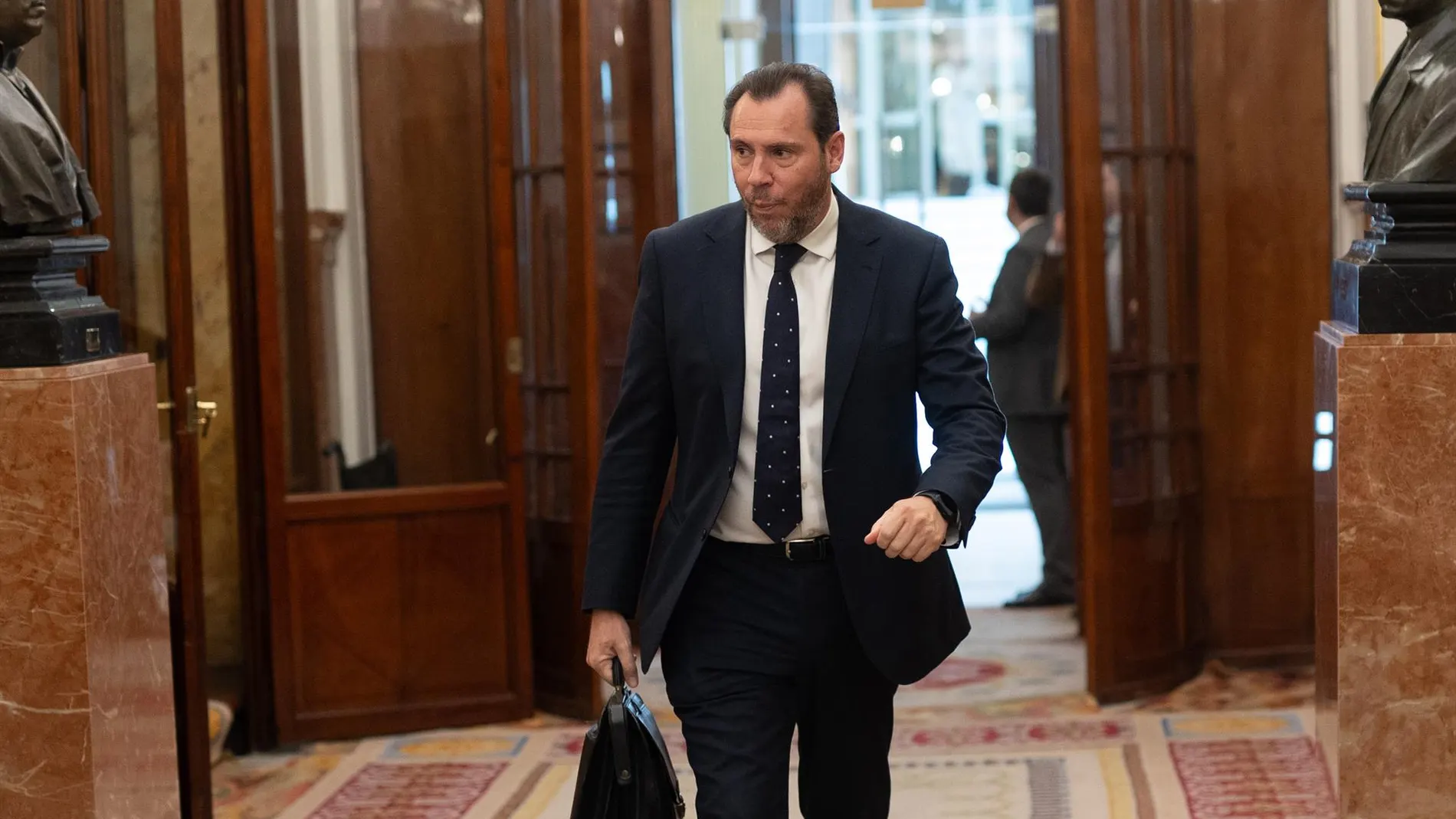 Economía.- Óscar Puente anuncia que este mes llegará el nuevo material ferroviario para el trayecto Pamplona-Zaragoza