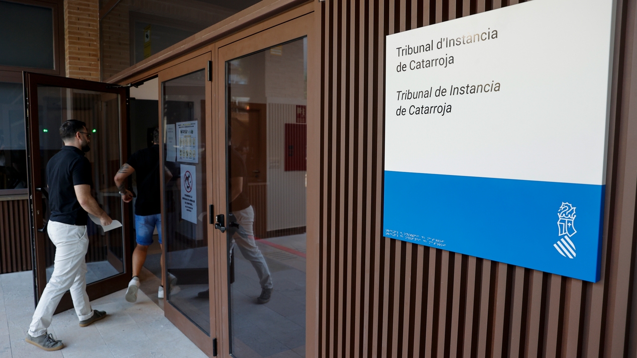 Manos Limpias pide la nulidad de la causa de la dana tras aportar grabaciones de dos testigos que afirman que el marido de la jueza les tomó declaración