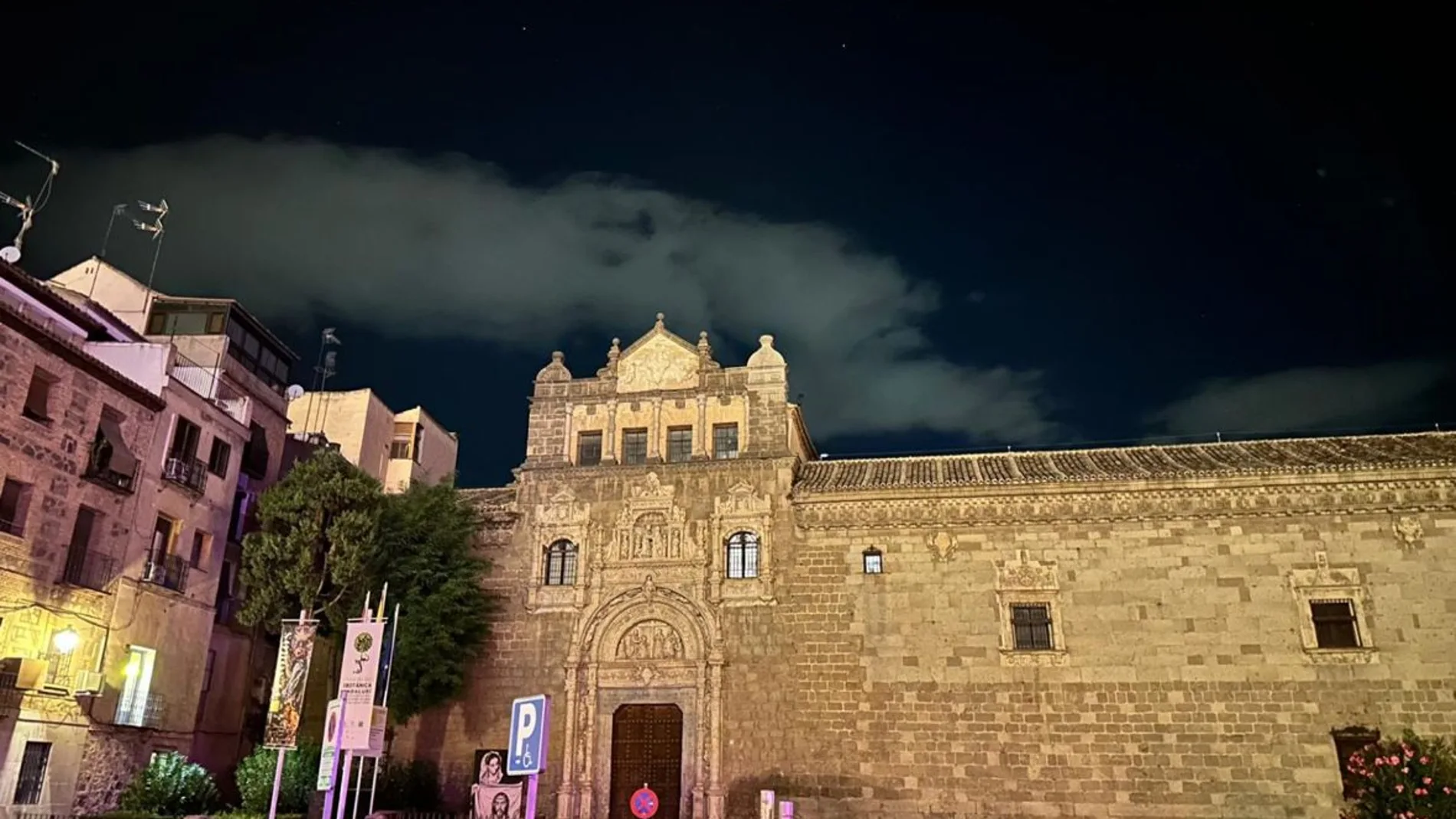 Fachada Museo de Santa Cruz (Toledo)