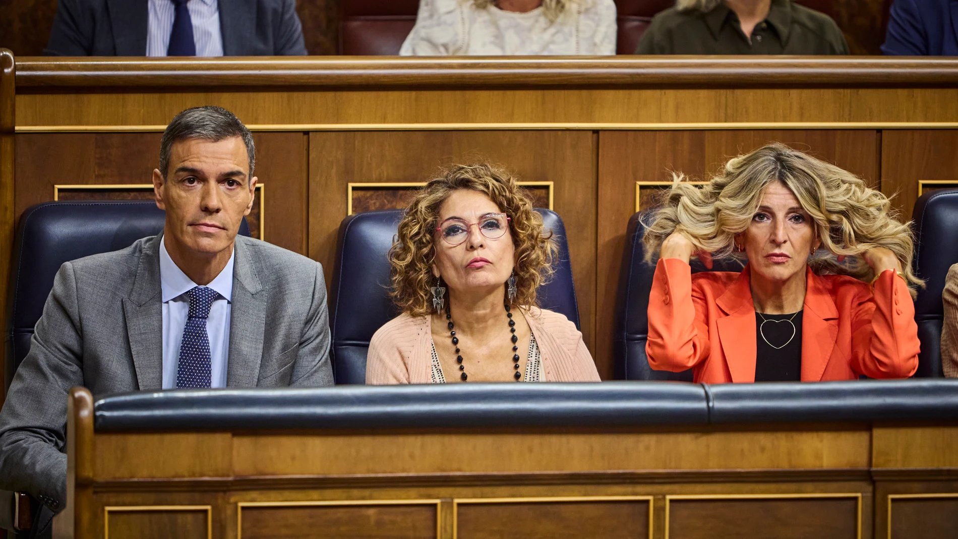 Sesión de control al Gobierno en el Congreso de los Diputados. Comparecen el presidente del Gobierno Pedro Sánchez, María Jesús Montero, Yolanda Díaz, Félix Bolaños, Fernando Grande-Marlaska, Oscar Puente. Asisten por el PP Alberto Nuñez Feijoo, Ester Muñoz, Miguel Tellado, por Vox Santiago Abascal, y Gabriel Rufian (ERC).© Alberto R. Roldán / Diario La Razón.10 09 2025
