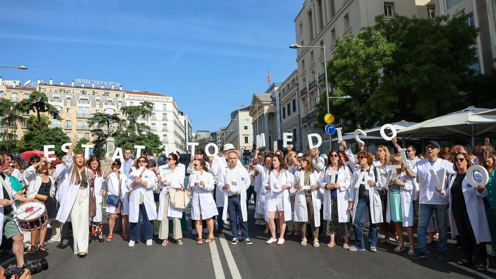 AV.- CESM y SMA presentan un Estatuto propio para los médicos que incluye guardias voluntarias y jornada de 35 horas
