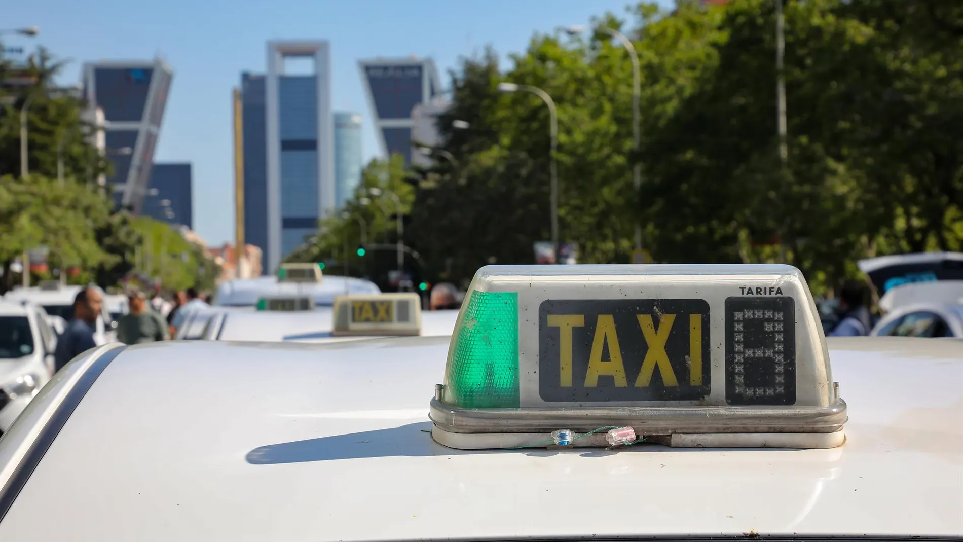 MADRID.-AMP.-La modificación de la ordenanza del taxi llega al Pleno de Cibeles de este mes buscando alcanzar el 5% de eurotaxis