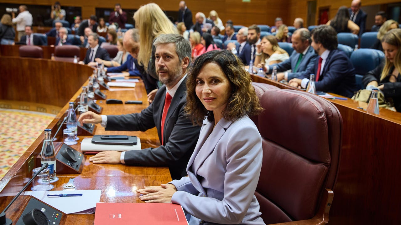 Ayuso anuncia 50 medidas con rebajas fiscales, más vivienda protegida, inversión en sanidad y nuevas infraestructuras