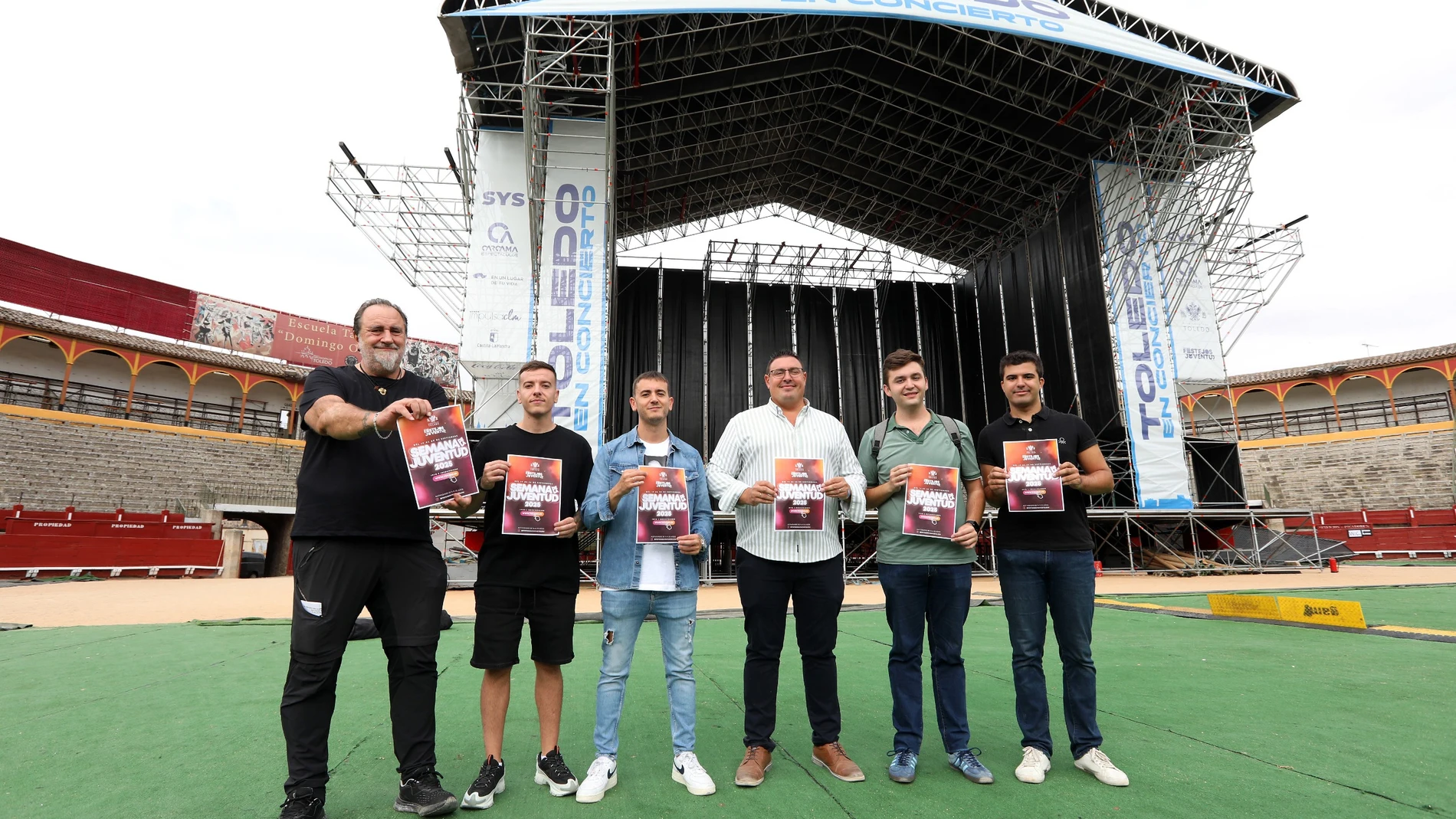 Miembros del Ayuntamiento de Toledo presentando la Semana de la Juventud en Toledo