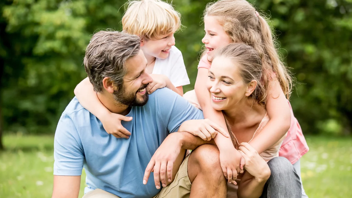 Una psicóloga infantil asegura que si le haces esto a tus hijos "eres un mal padre" y que "nada va a deshacer ese patrón"