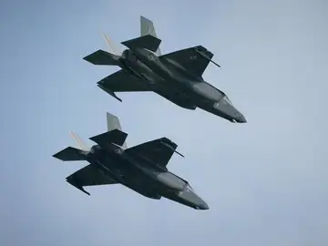 Ucrania.- Polonia y Rumanía hacen despegar sus cazas por la presencia de más drones Ucrania.- Polonia y Rumanía hacen despegar sus cazas por la presencia de más drones