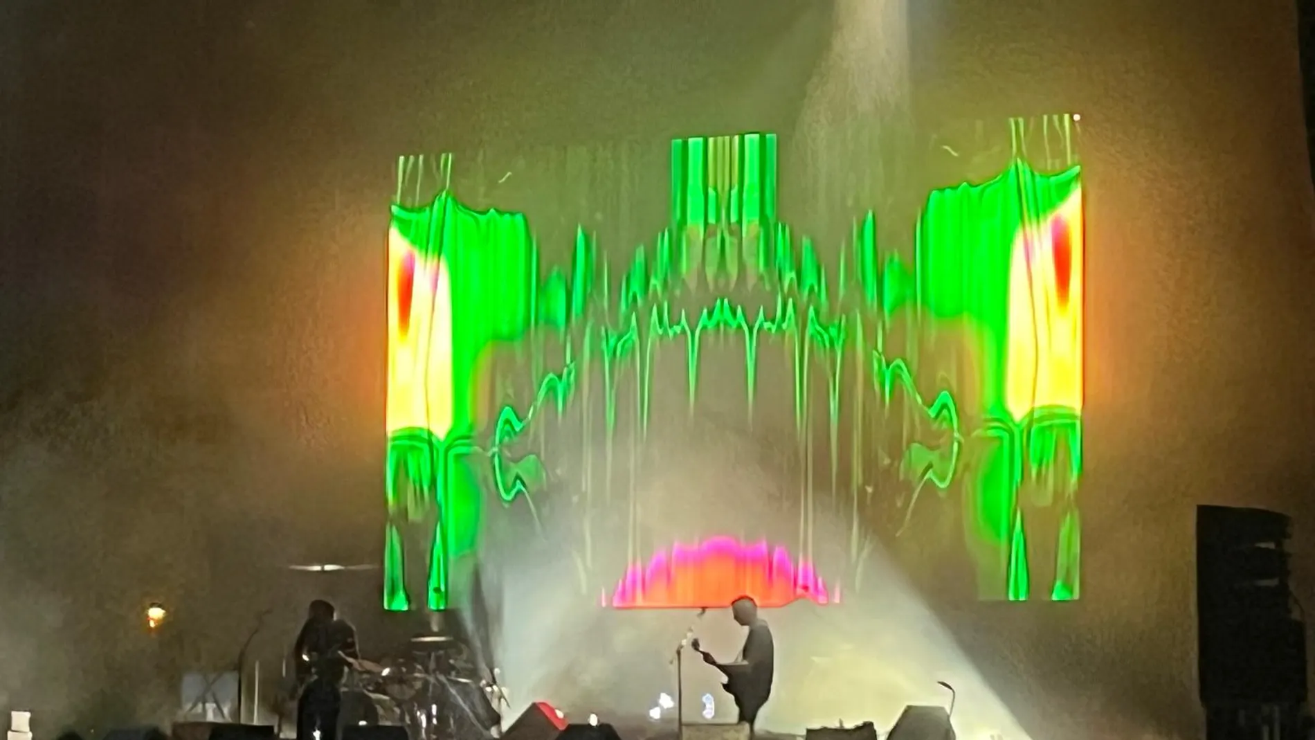 Concierto de Los Planetas en Alicante ayer viernes de la gira de 30 años de su álbum "Super 8"