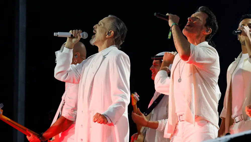 Miguel Bosé deslumbra en el Festival Cordillera 2025 de Bogotá