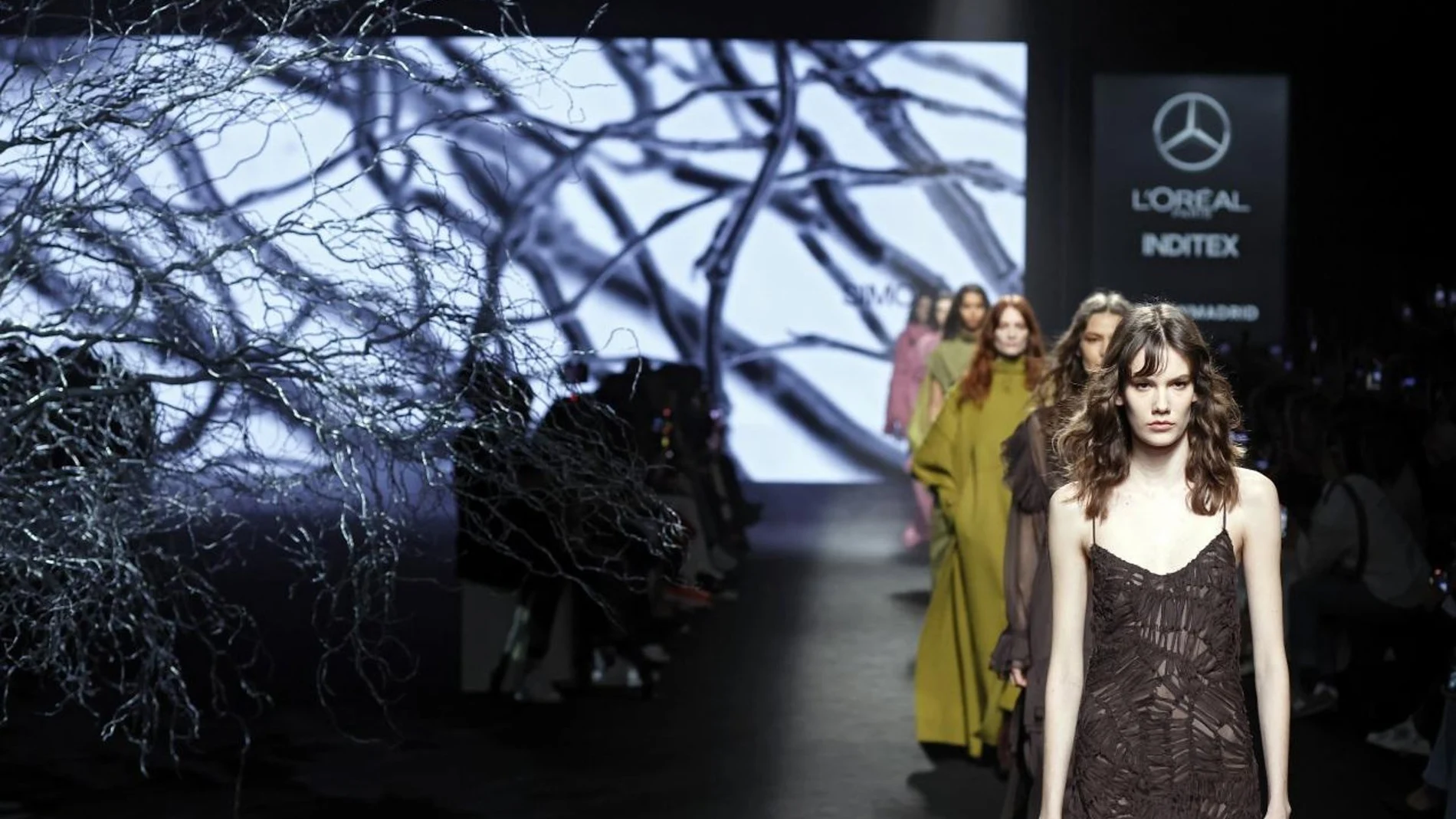 MADRID.-Ifema.- Mercedes-Benz Fashion Week ofrece varias modalidades de entrada para vivir de cerca la pasarela de la moda