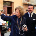 Doña Sofía asiste a una representación musical del Misteri en la basílica de Santa Maria de Elche