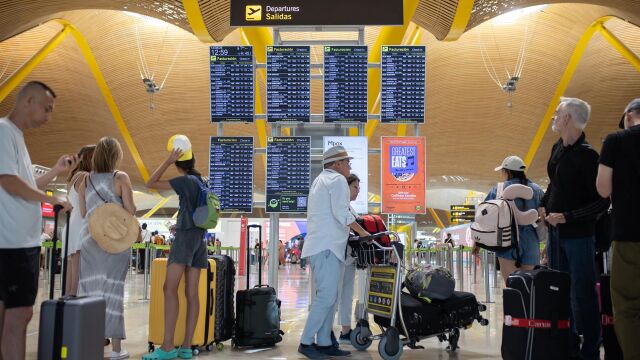 Econom&iacute;a.- OCU asegura que los pasajeros afectados por la huelga de controles en Madrid-Barajas pueden reclamar a Aena