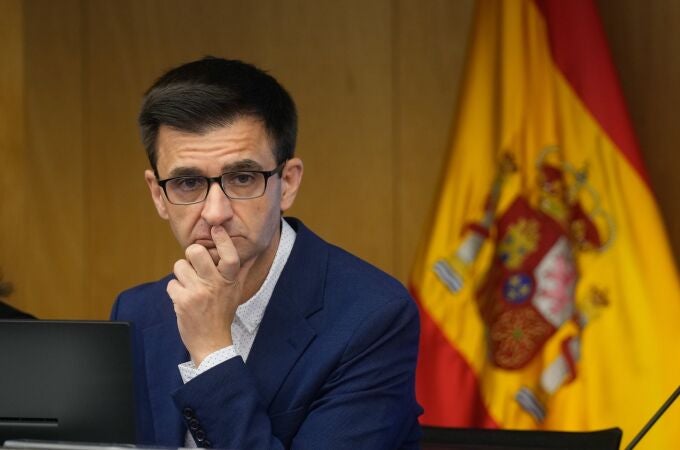 MADRID, 29/05/2025.- El presidente del Consejo de Administración de la Corporación RTVE, José Pablo López Sánchez, comparece ante la Comisión Mixta de Control Parlamentario RTVE y sus Sociedades del Congreso de los Diputados este jueves. EFE/ Borja Sanchez-Trillo