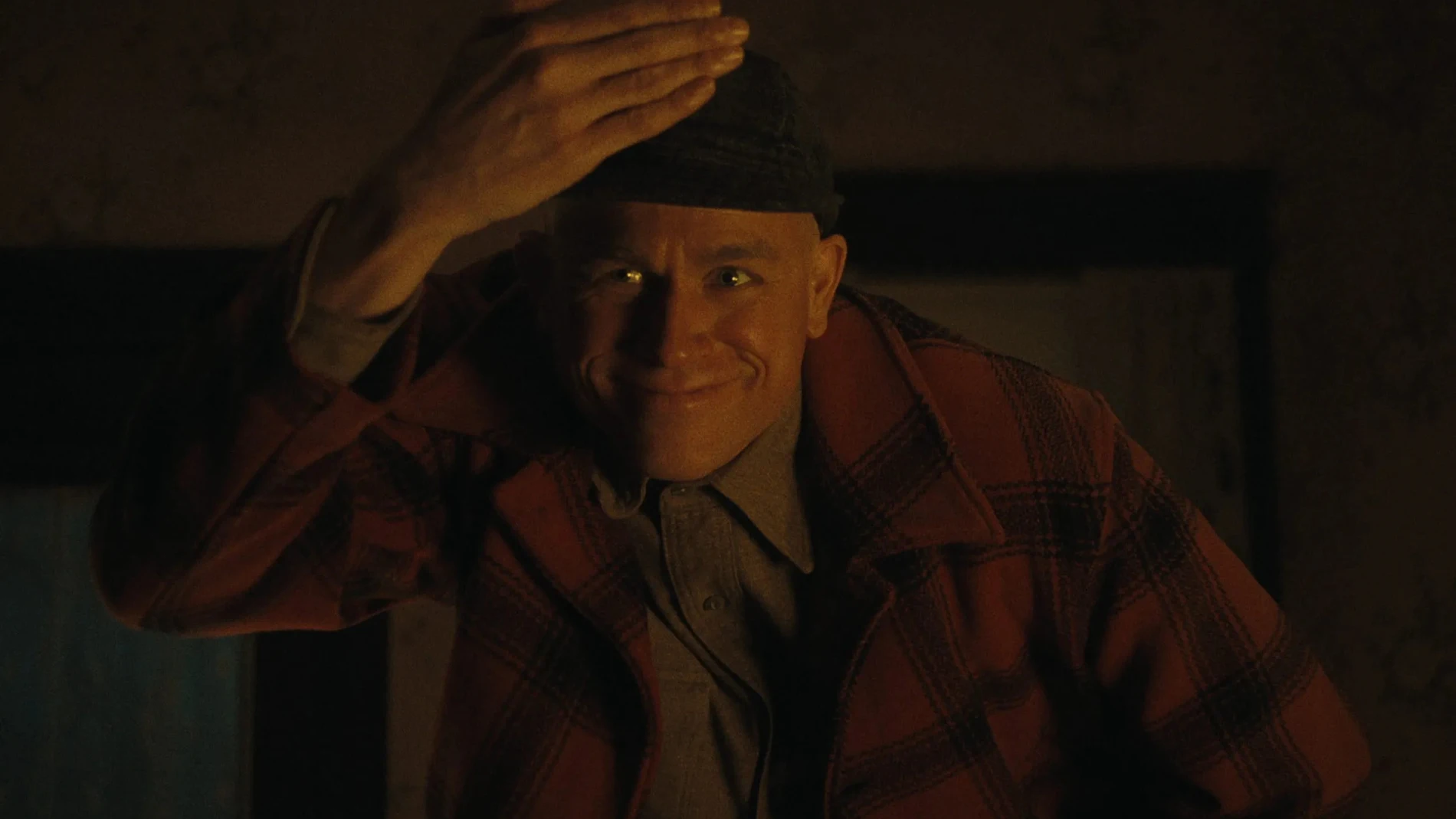 Charlie Hunnam interpreta a Ed Gein