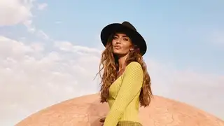 El look de Sara Carbonero. El look de Sara Carbonero.