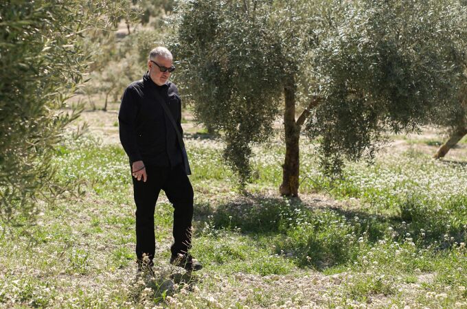 Spencer Tunick retratará a más de 2.000 personas desnudas este sábado en Granada con su proyecto 'Retrato Alhambra 1925'