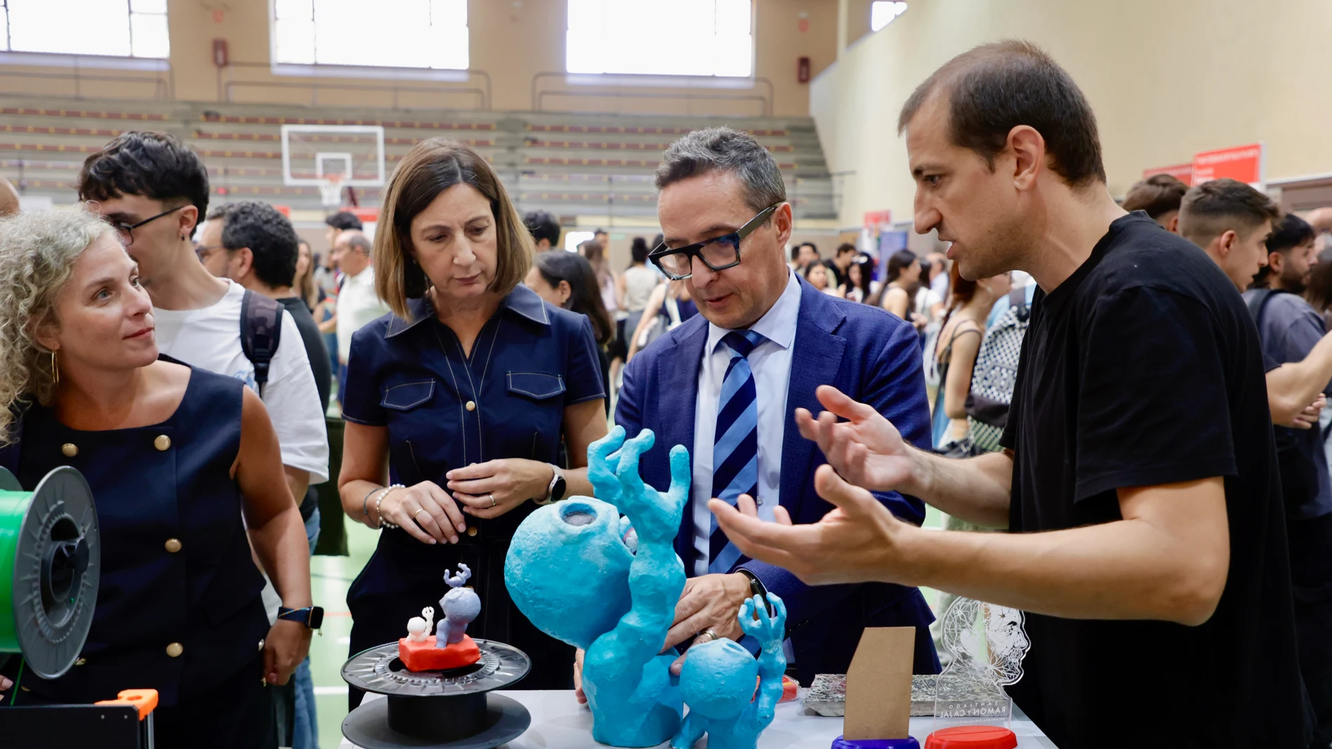 El rector de la Usal, Juan Manuel Corchado, durante su viista a la Feria de Bienvenida