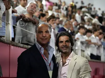 Francisco D'Agostino y Javier Conde lo han vuelto a hacer: Muro ruge con los toros Francisco D'Agostino y Javier Conde lo han vuelto a hacer: Muro ruge con los toros