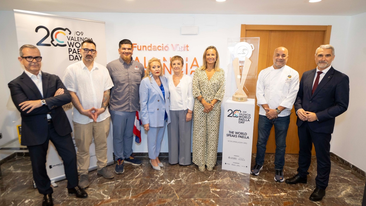 Valencia se rinde al más internacional World Paella Day con cocineros de doce países