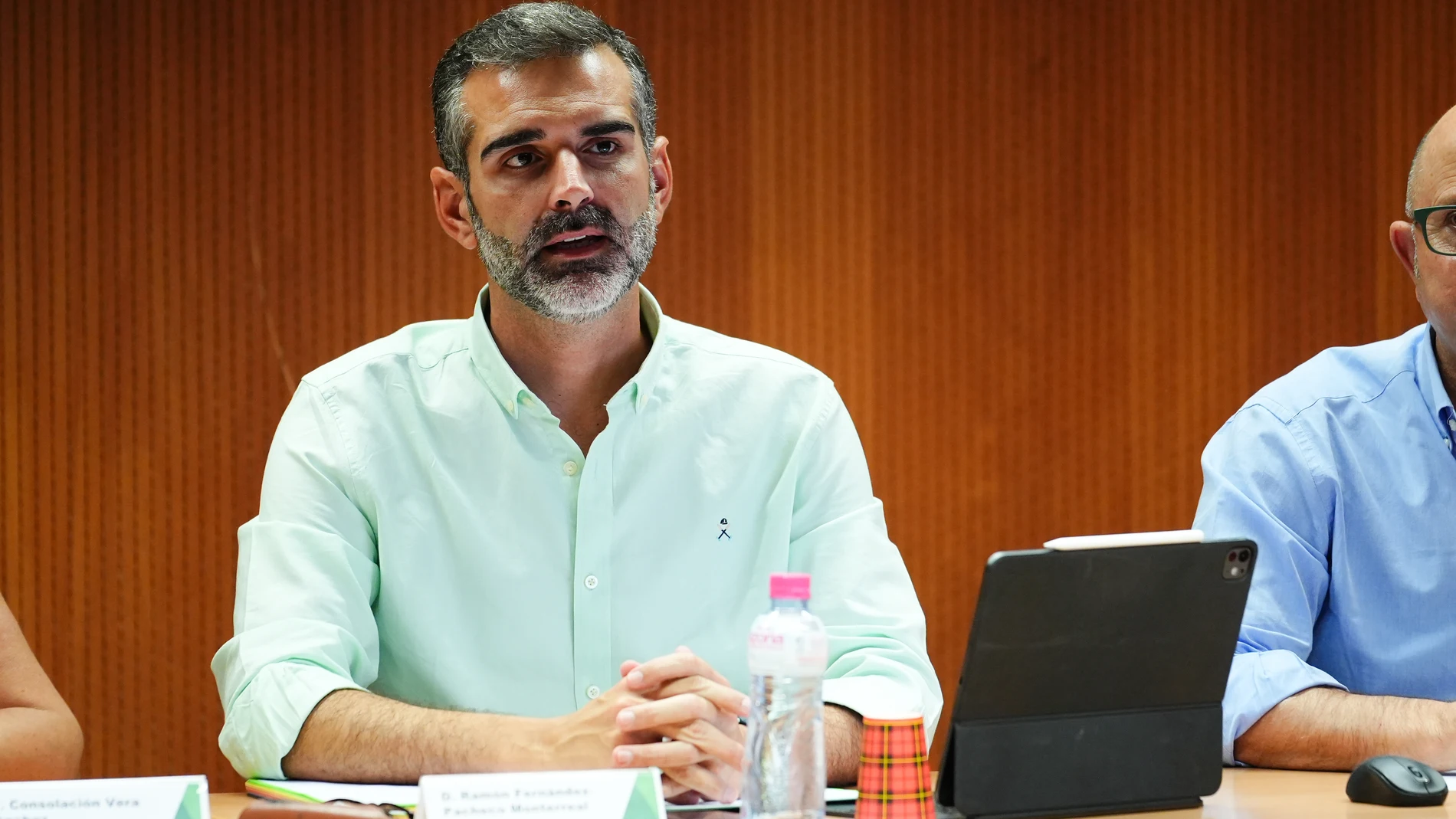 El consejero de Agricultura, Pesca, Agua y Desarrollo Rural, Ramón Fernández-Pacheco preside el Comité de Dirección Ampliado de Agricultura. A 16 de septiembre de 2025 en Sevilla, Andalucía (España). El consejero de Agricultura, Pesca, Agua y Desarrollo Rural, Ramón Fernández-Pacheco, encabeza esta tarde en Sevilla la reunión del Comité de Dirección Ampliado de la Consejería, en la que se abordarán las principales líneas de actuación del departamento. 16 SEPTIEMBRE 2025 Francisco J. Olmo / ...