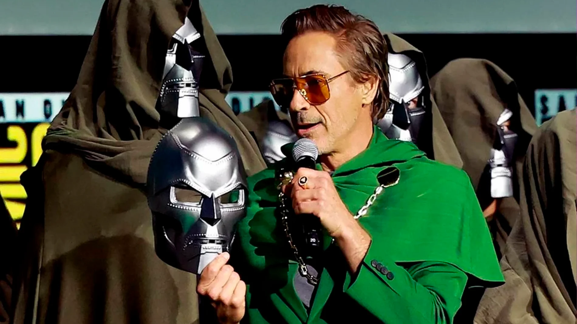 Marvel confirma el diseño del Doctor Doom de Robert Downey Jr. para la próxima película de Vengadores