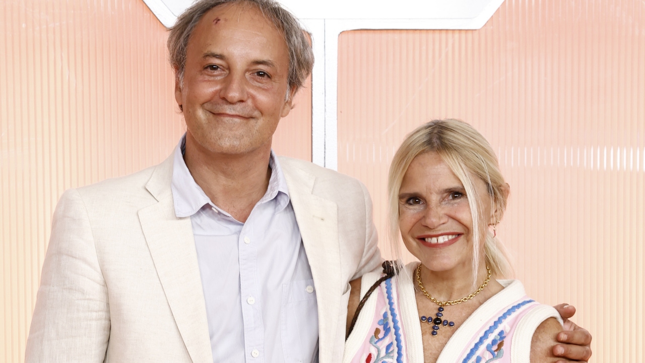 Eugenia Martínez de Irujo revoluciona la alfombra roja con el chaleco bordado boho más buscado