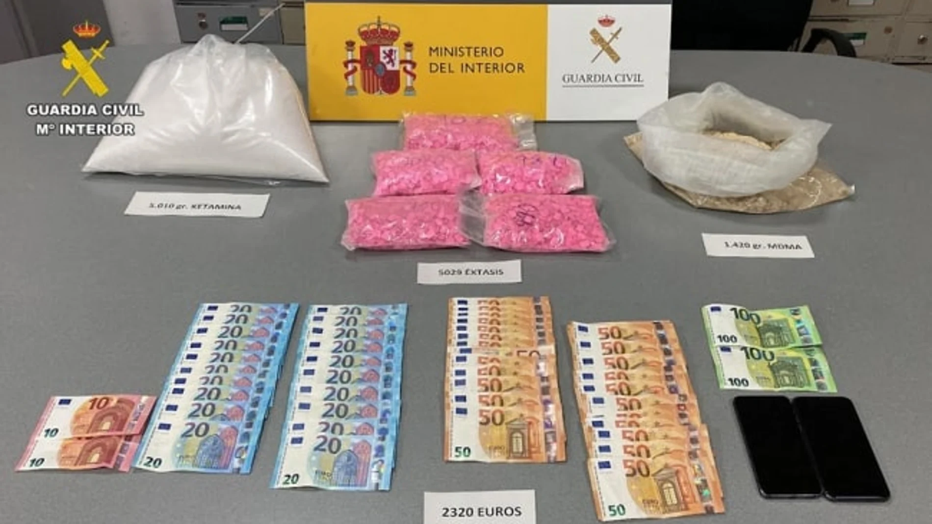 La Guardia Civil detiene en Mallorca a un hombre que llevaba una bolsa "llena a reventar" de drogas