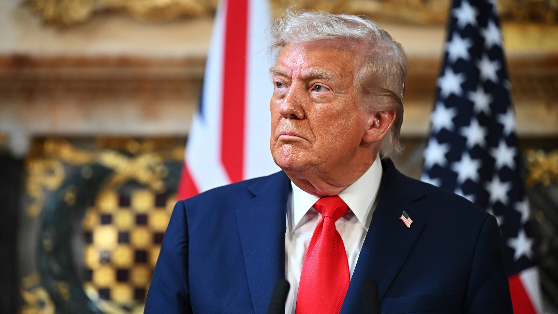 President Donald Trump attends a joint press conference with Britain's Prime Minister Keir Starmer at Chequers near Aylesbury, England, Thursday, Sept. 18, 2025. (Leon Neal, Pool via AP)