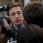 Un testigo ratifica que contactó con Errejón tras la denuncia de Mouliaá: "Es lamentable, estamos para lo que necesites"