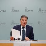 Fernández Carriedo durante la rueda de prensa