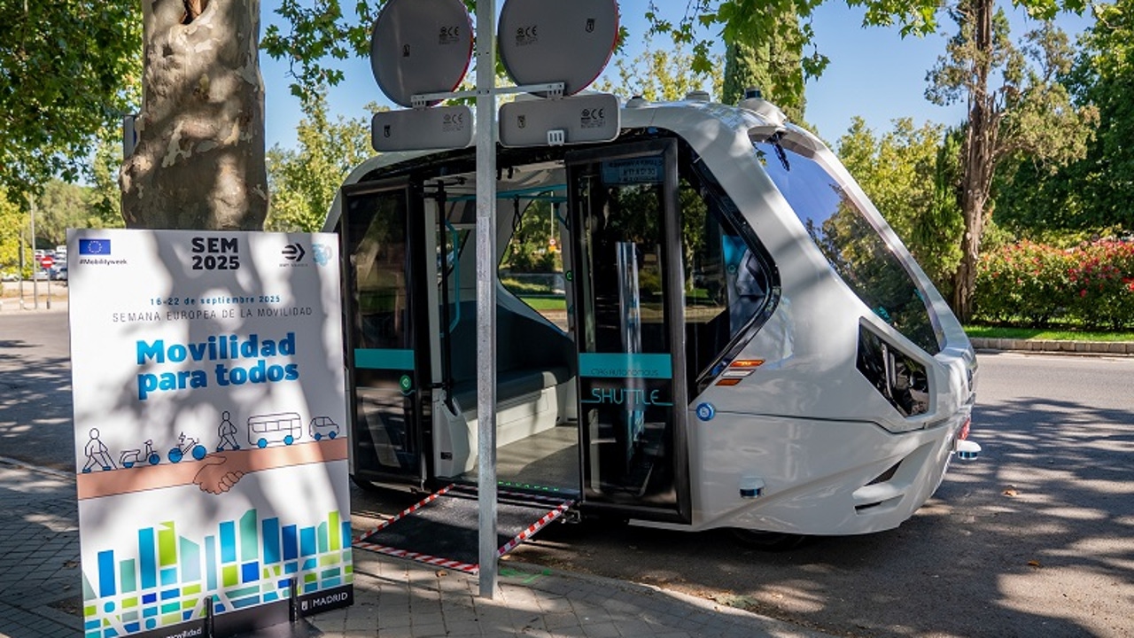 El primer bus autónomo de Madrid tiene acento gallego