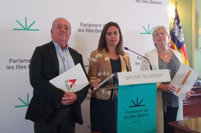 Los ex de Vox Baleares revelan presiones para "desviar ingentes cantidades de dinero" del grupo parlamentario al partido