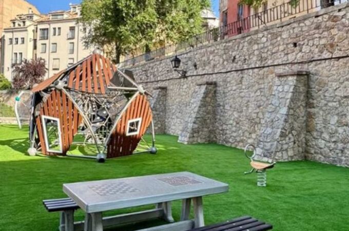 Parque infantil en el Casco Histórico de Cuenca