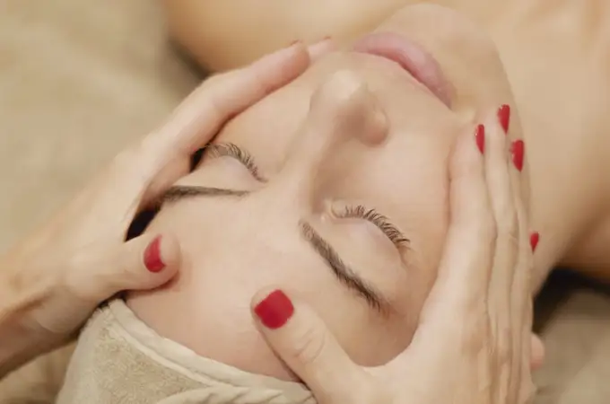 AGL Estética Avanzada: el oasis donostiarra donde la piel y el bienestar se encuentran AGL Estética Avanzada: el oasis donostiarra donde la piel y el bienestar se encuentran