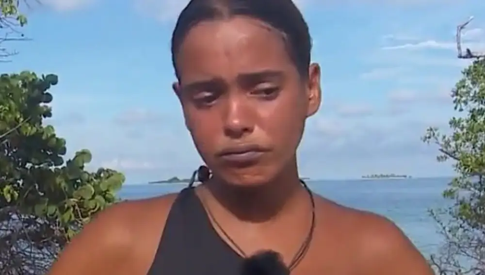 José Ortega Cano le revela a Gloria Camila cómo está su sobrina Rocío con una llamada a 'Supervivientes'