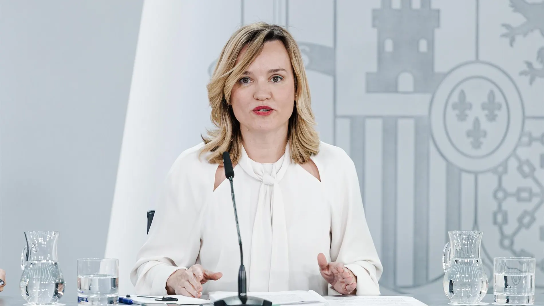 Pilar Alegría defiende que el Plan Corresponsables nace para ampliar, no para sustituir las competencias autonómicas