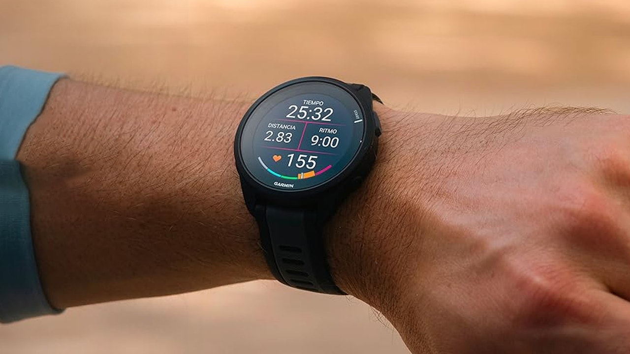 Se hunde el precio de este reloj inteligente Garmin con GPS, varios modos deportivos y funciones avanzadas