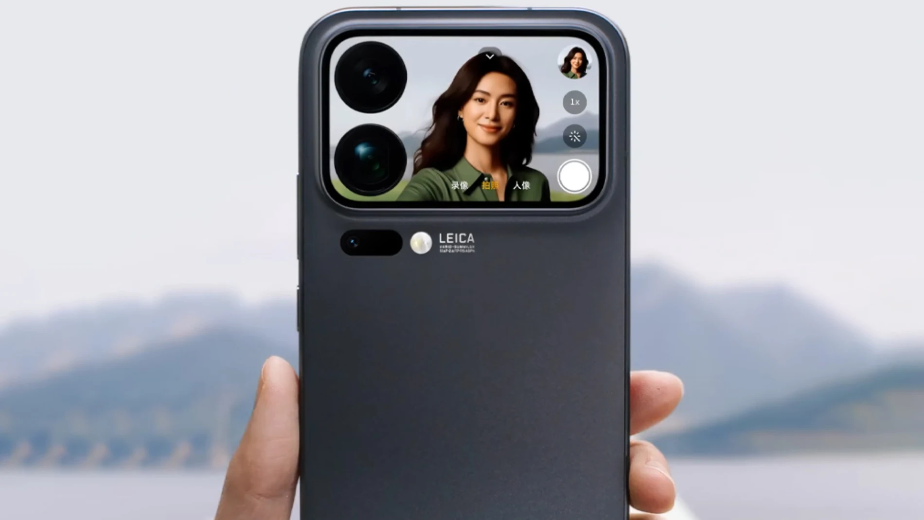 La pantalla trasera de los Xiaomi 17 Pro te permitirá hacerte selfis con los sensores fotográficos posteriores