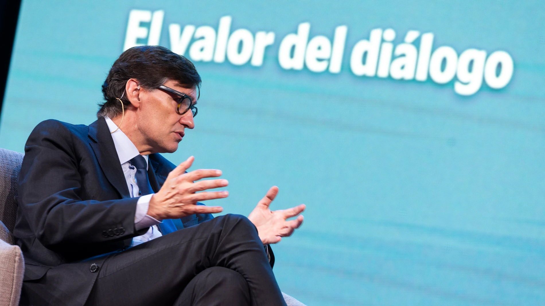 Diálogo entre Salvador Illa y Luis Argüello en la Fundación Pablo VI.