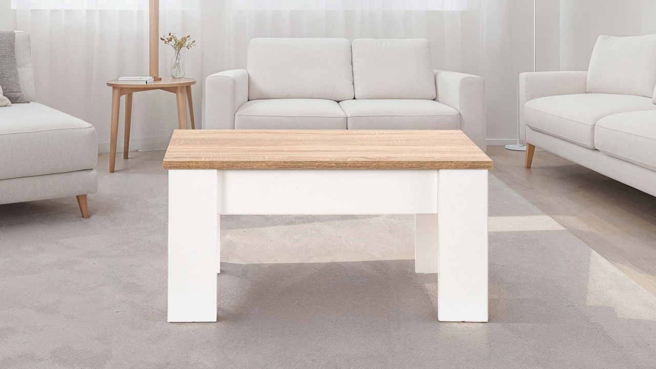 La mesa de centro elevable con aire Ikea que encaja en cualquier salón y cuesta como outlet