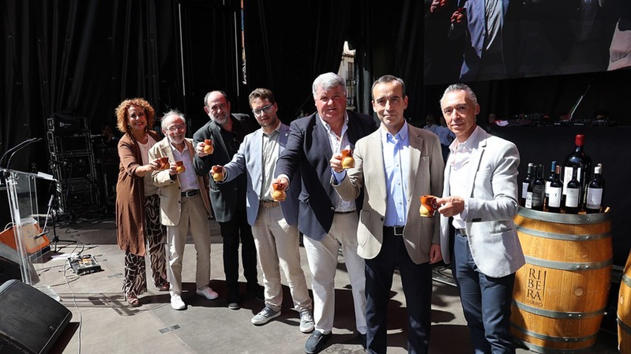 Vino, música y cultura cierran con éxito la VIII Gran Fiesta de la Vendimia de la DO Ribera del Duero en Aranda de Duero
