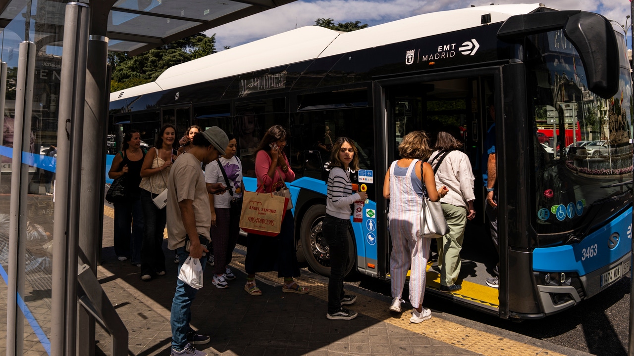 Un italiano alucina con los autobuses en España: “Es totalmente diferente”